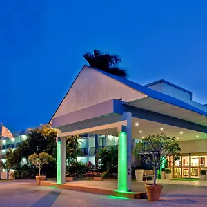 & El Tropical Casino By Ihg Ponce