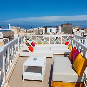 Jennat El Mossafir-riad Prive Avec Services Riad Essaouira